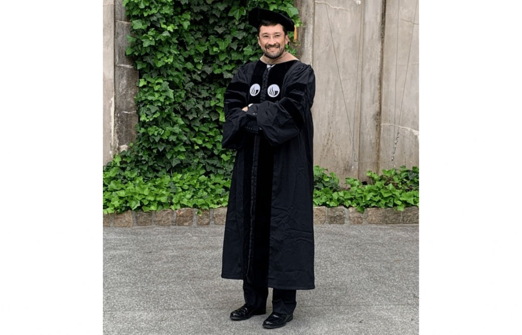 Felipe Cotrino, profesor part-time de INALDE, obtiene su doctorado en Business Administration