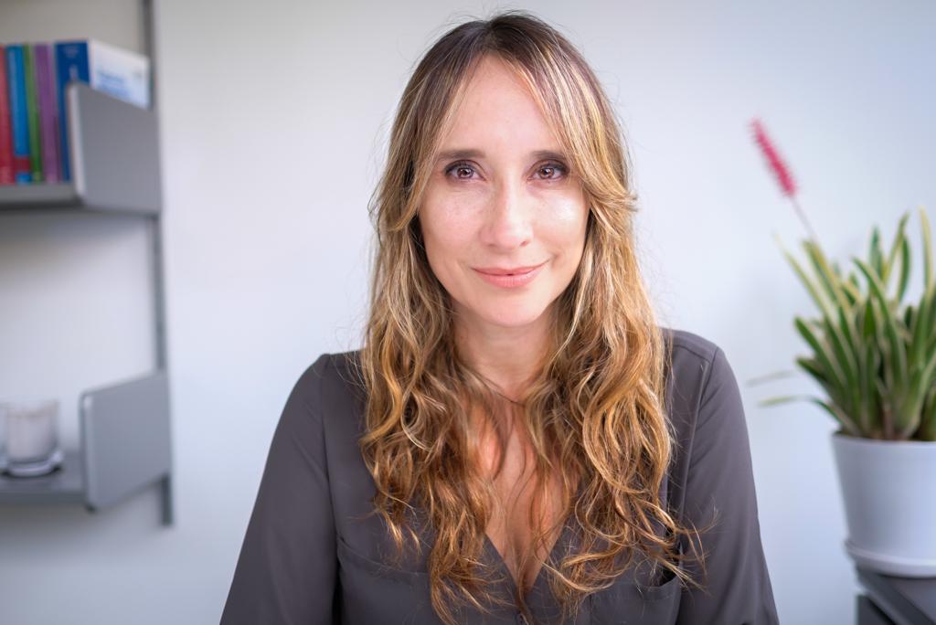 Claudia Varela, PADE de INALDE, la mujer detrás del movimiento “Mujeres sin etiquetas”