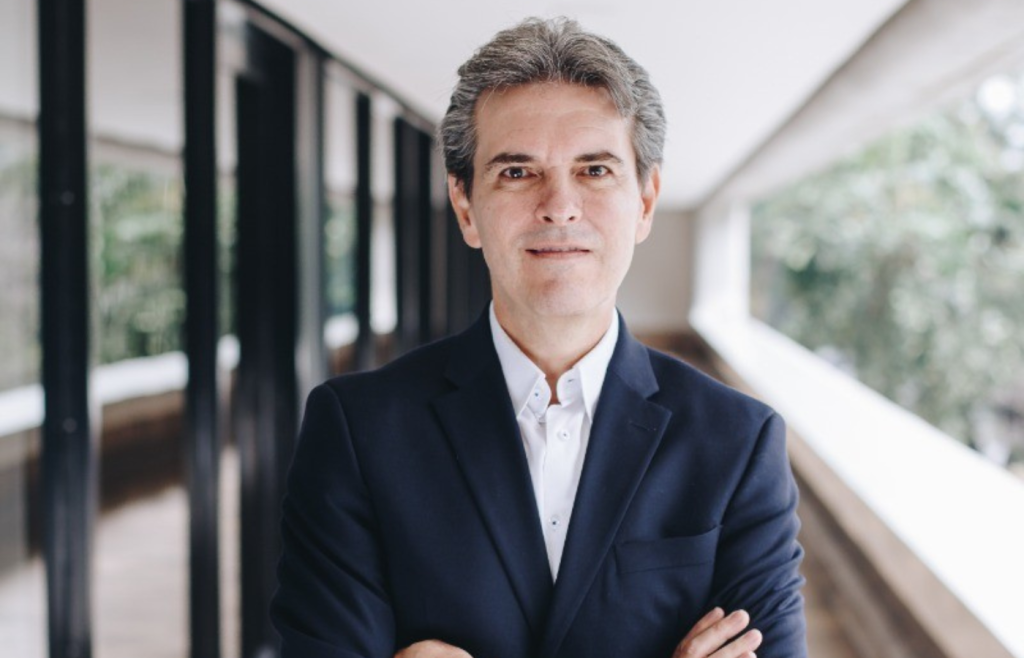 Carlos Alberto González. Executive MBA 2017