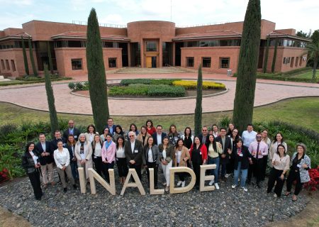 Foro Foro del Centro de Estudios en Dirección del Talento: Reflexión sobre las oportunidades y desafíos para el crecimiento del talento en las organizaciones. “El crecimiento de las personas en la empresa: ¿dónde están las oportunidades?”