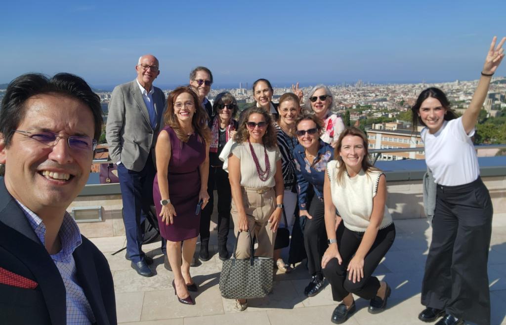 Un gupo de alumni de INALDE se reúnen en Barcelona