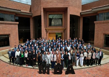 El Executive MBA 2024-2026 emprende un viaje de aprendizaje, liderazgo y servicio a la sociedad