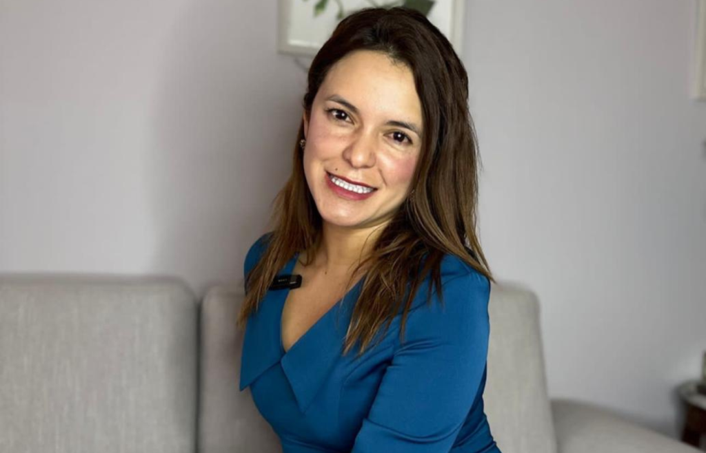 Carolina Guarín Villabon, Executive MBA de INALDE, nombrada directora médica de la Clínica Azul - Cienogroup