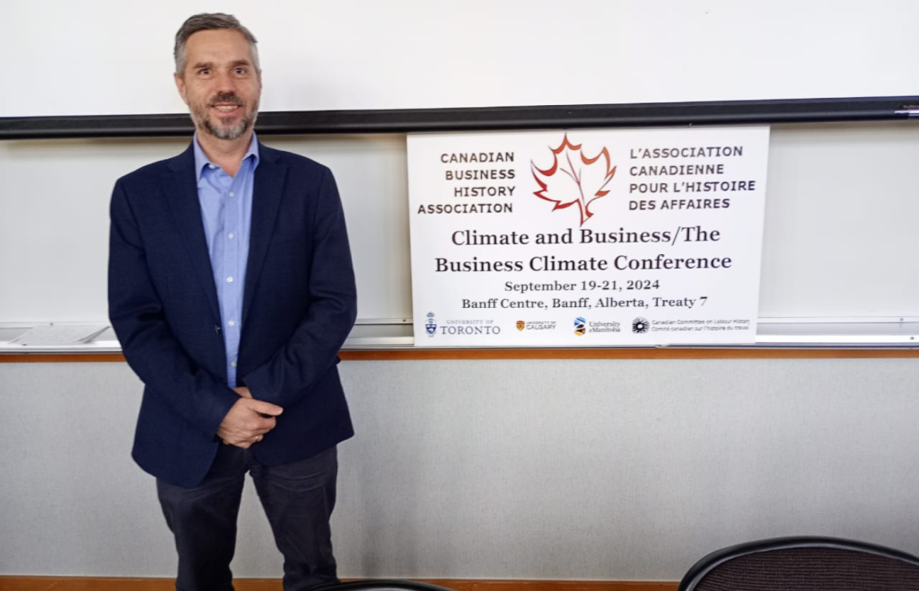 Álvaro Moreno en conferencia anual de la Canadian Business History Association