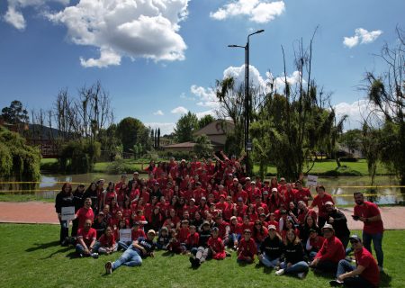 Misión INALDE Navidad 2024 entrega felicidad a miles de familias y niños