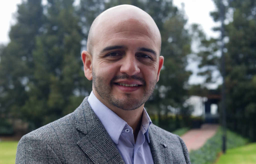 Javier Tovar en webinar IA de CAMACOL