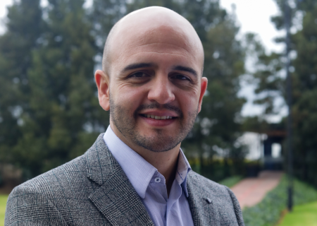 Javier Tovar en webinar IA de CAMACOL