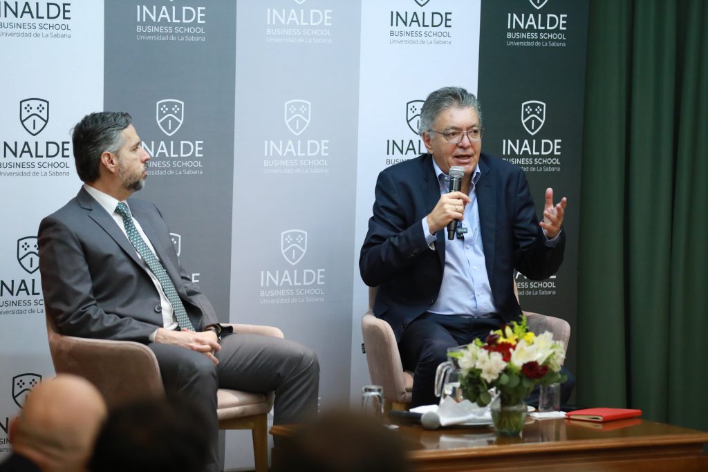 Mauricio Cárdenas dialogó con Alumni Inalde sobre los retos económicos y sociales de Colombia