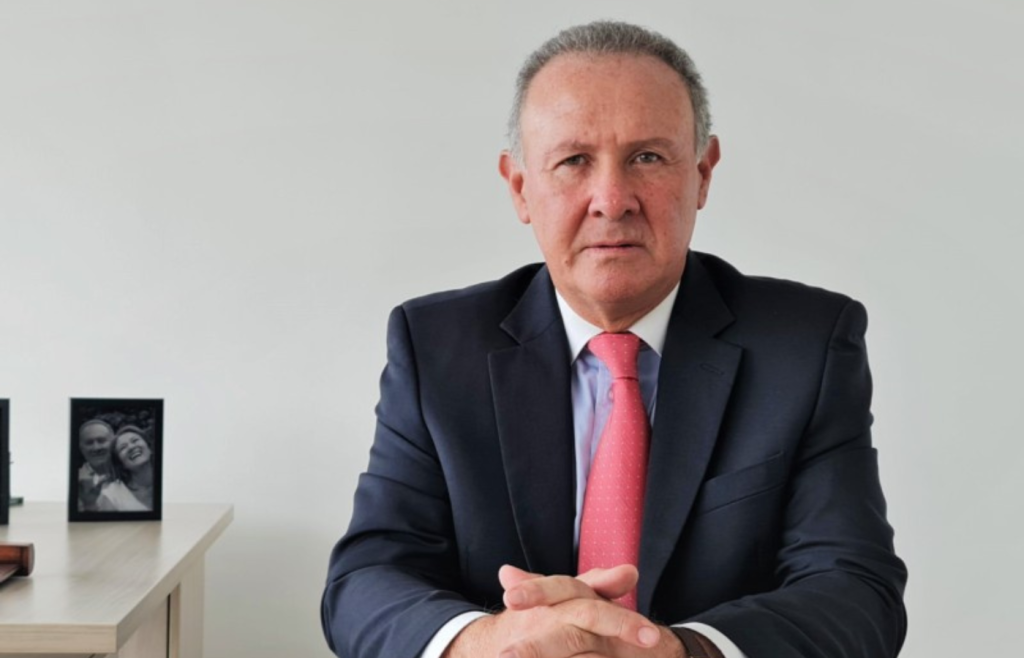 Egresado PADE de INALDE, reconocido entre los 100 gerentes más exitosos de 2025