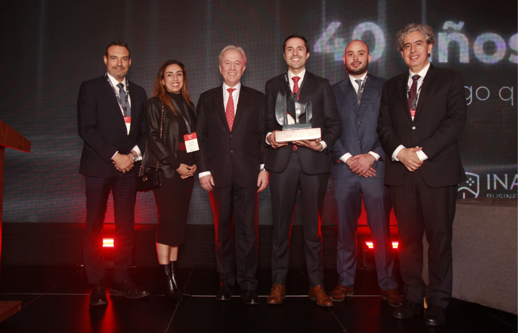 Omar González, ganador del Premio Alumni INALDE 2025 “Raíces y Futuro”