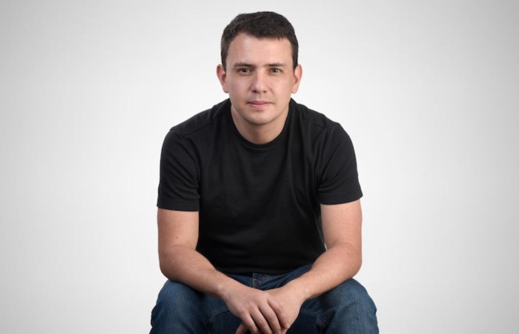 Double V Partners pionero en recibir certificación ISO 42001