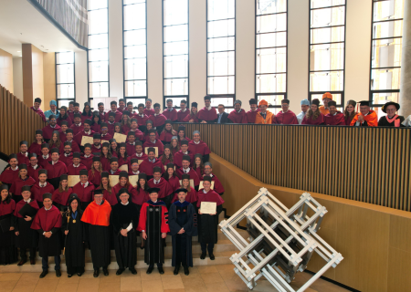 Unión, ética y familia: Los tres pilares que marcaron la graduación de INALDE