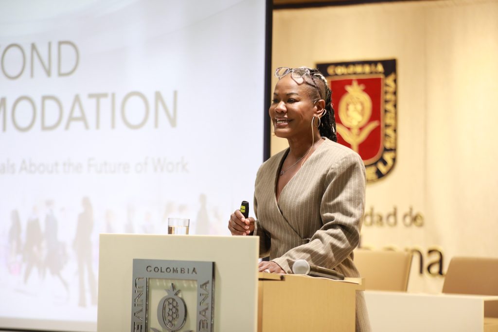 Julia Harper revela en INALDE las claves de la neurodiversidad para el futuro del trabajo